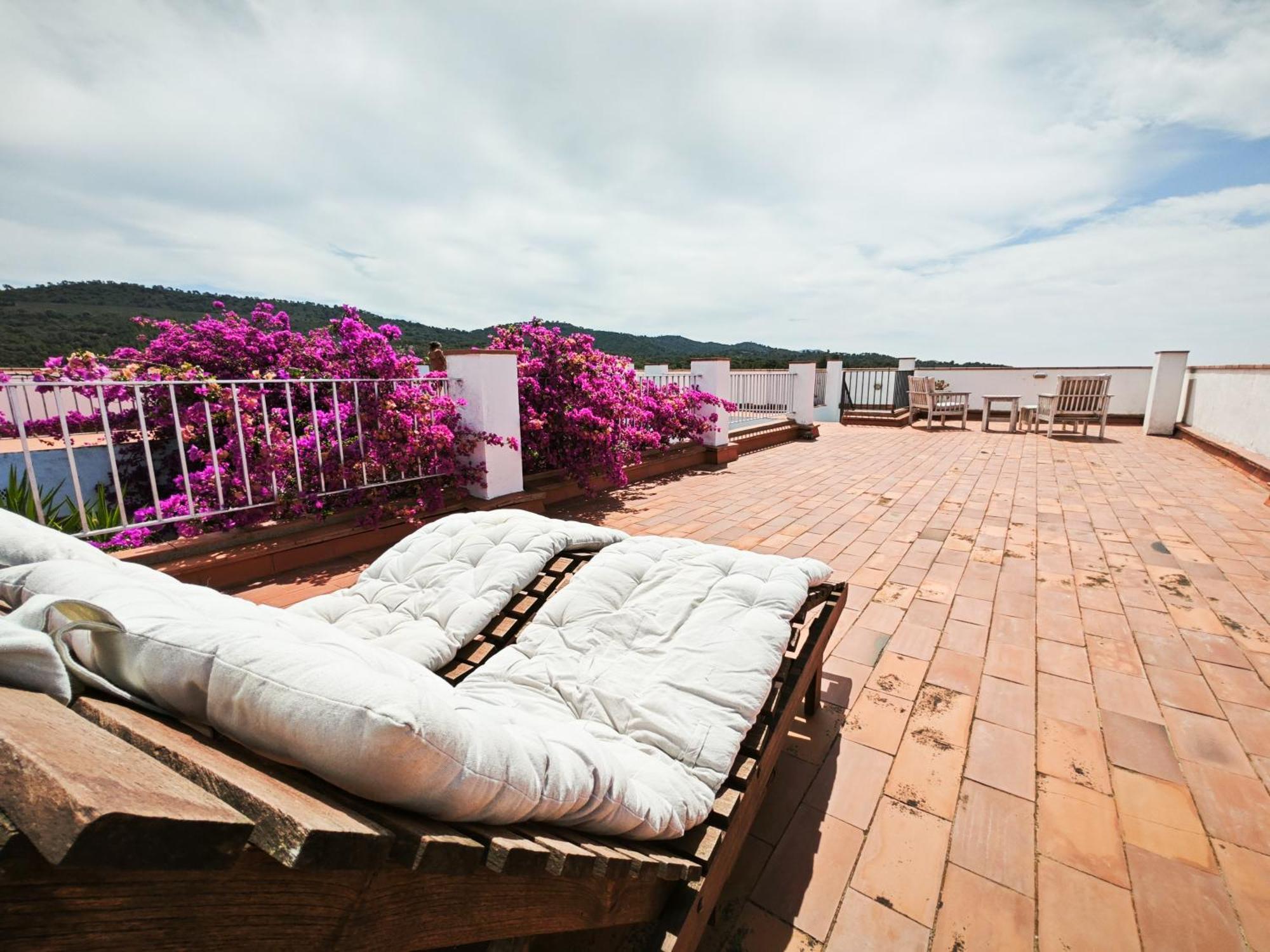 El Penell Apartament Llevant Vilamaniscle Ngoại thất bức ảnh